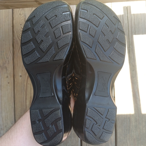 B.O.C. Born Concept Comfort Slip On Black Leather Clogs Mules Women's Size 11 - Picture 14 of 14